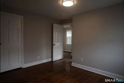 6 Harry Dr, West Haven, CT 06516 photo 11