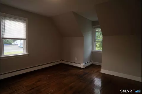 6 Harry Dr, West Haven, CT 06516 photo 10