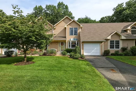 55 Dartmoor Rd #55, Enfield, CT 06082