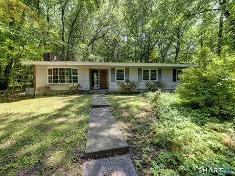 951 Woodruff St, Southington, CT 06489