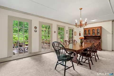 28 Winding Brook Ln, Redding, CT 06896 photo 9