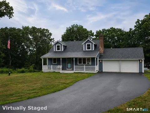 8 Plainview Dr, Plainfield, CT 06374 photo 1