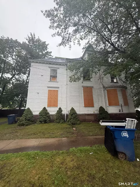 244 Sherman Ave, Hamden, CT 06518 photo 2