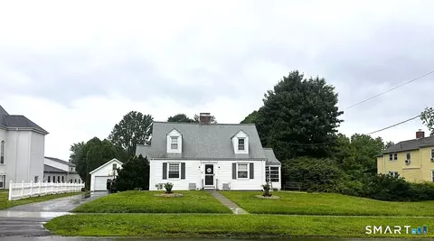 564 Main St, Portland, CT 06480