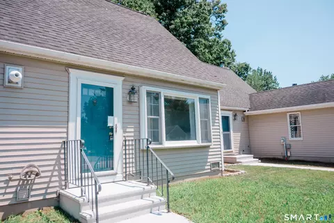129 Deer Run Trl, Manchester, CT 06042