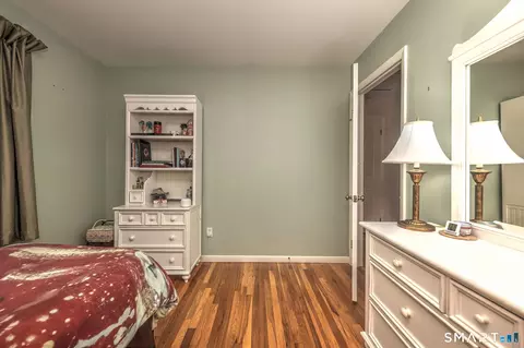 Bedroom - 31 Paugussett Rd, Sandy Hook, CT 06482 photo 4 of 6