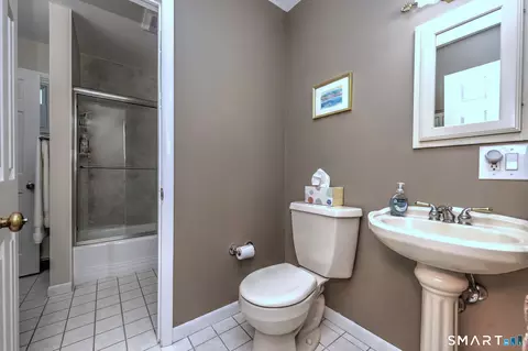 Bath - 31 Paugussett Rd, Sandy Hook, CT 06482 photo 3 of 3