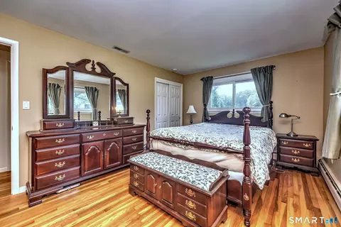 Bedroom - 31 Paugussett Rd, Sandy Hook, CT 06482 photo 1 of 6