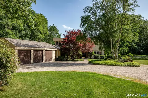 Exterior - 280 E Street St S, Goshen, CT 06756 photo 4 of 16