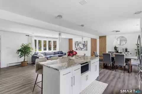 Kitchen - 25 Toll Gate Rd, Wethersfield, CT 06109 photo 5 of 5