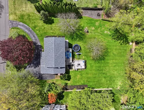 View/Area - 25 Toll Gate Rd, Wethersfield, CT 06109 photo 2 of 5