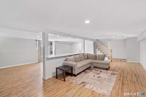 Living - 25 Toll Gate Rd, Wethersfield, CT 06109 photo 5 of 5