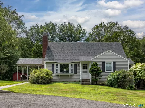 39 South St, Washington, CT 06793