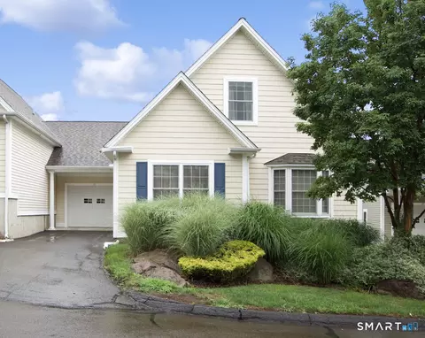 33 Allison Way #33, East Haven, CT 06512