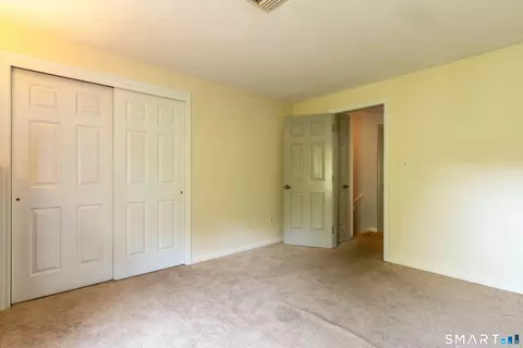 Bedroom - 283 Strawberry Cir, Windsor, CT 06095 photo 3 of 8