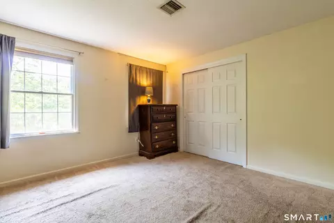 Bedroom - 283 Strawberry Cir, Windsor, CT 06095 photo 4 of 8