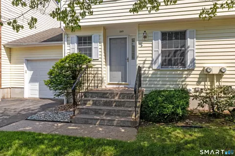 Other - 283 Strawberry Cir, Windsor, CT 06095 photo 4 of 9