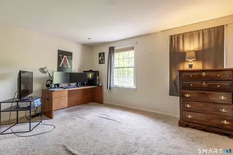 Bedroom - 283 Strawberry Cir, Windsor, CT 06095 photo 1 of 8