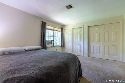 Bedroom - 283 Strawberry Cir, Windsor, CT 06095 photo 7 of 8