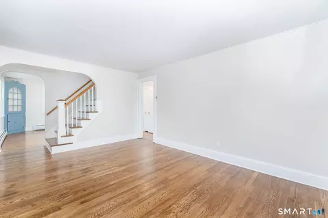Living - 343 Alling St, Berlin, CT 06037 photo 2 of 4