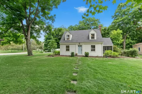 46 Toilsome Ave, Norwalk, CT 06851