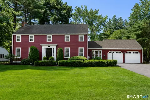 7 Cliffmore Rd, West Hartford, CT 06107