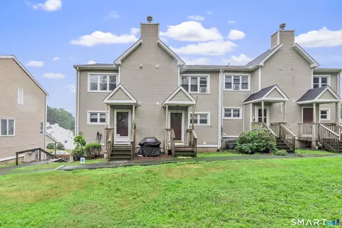 173 Russo Ave #608, East Haven, CT 06513