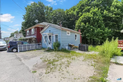 Exterior - 385 Putnam Pike, Killingly, CT 06241 photo 3 of 6