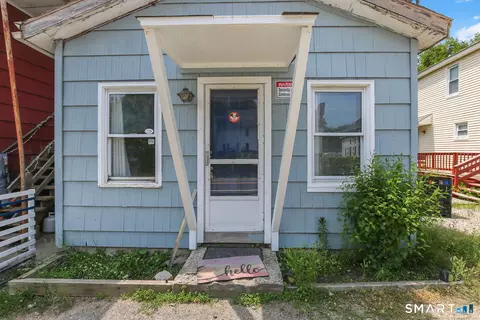 Exterior - 385 Putnam Pike, Killingly, CT 06241 photo 4 of 6