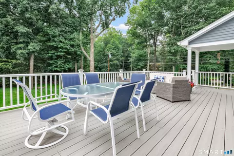 Exterior - 4 Founders Way, Monroe, CT 06468 photo 3 of 6