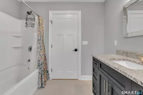 Bath - 41 Soderman Way #41, Cheshire, CT 06410 photo 5 of 5