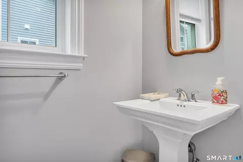 Bath - 41 Soderman Way #41, Cheshire, CT 06410 photo 3 of 5