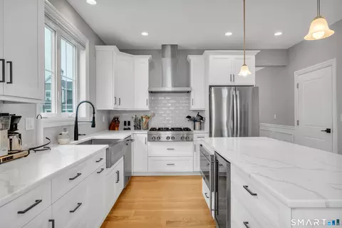 Kitchen - 41 Soderman Way #41, Cheshire, CT 06410 photo 3 of 4