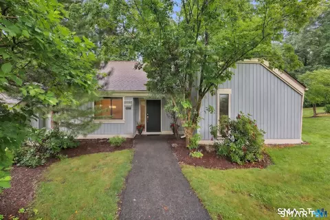 972 Heritage Vlg #B, Southbury, CT 06488