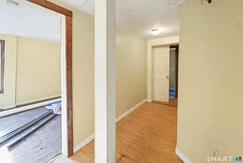 Entry Way - 383 Putnam Pike, Killingly, CT 06241 photo 3 of 6