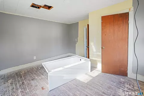 Bedroom - 383 Putnam Pike, Killingly, CT 06241 photo 17 of 17