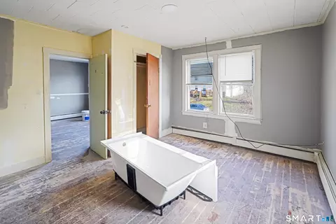 Bedroom - 383 Putnam Pike, Killingly, CT 06241 photo 16 of 17