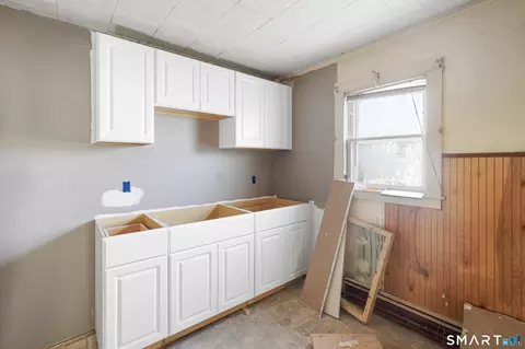 Kitchen - 383 Putnam Pike, Killingly, CT 06241 photo 2 of 2