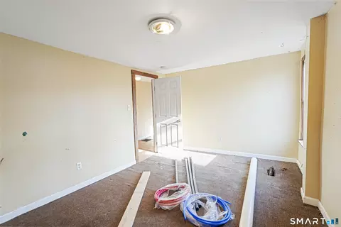 Bedroom - 383 Putnam Pike, Killingly, CT 06241 photo 7 of 17
