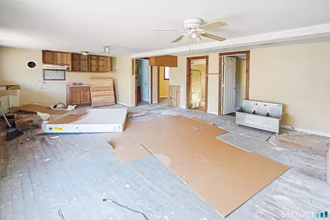 Living - 383 Putnam Pike, Killingly, CT 06241 photo 1 of 6