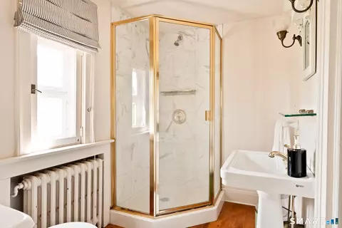 Bath - 295 Smith Hill Rd, Colebrook, CT 06021 photo 1 of 2