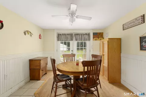 Dining - 304 Norwich Rd, Plainfield, CT 06374 photo 5 of 5