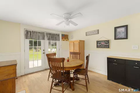 Dining - 304 Norwich Rd, Plainfield, CT 06374 photo 1 of 5