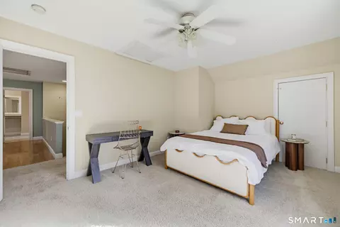 Bedroom - 189 Shadow Pond Ln, Suffield, CT 06078 photo 7 of 8