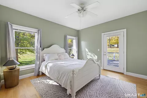 Bedroom - 189 Shadow Pond Ln, Suffield, CT 06078 photo 5 of 8