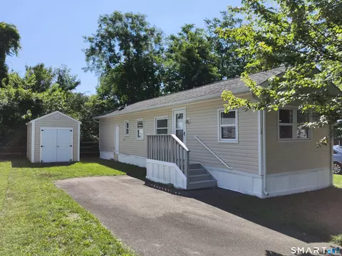 19 Marble Ln, Milford, CT 06460