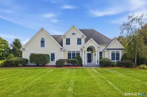 Exterior - 29 Halladay Ave W, Suffield, CT 06078 photo 2 of 8