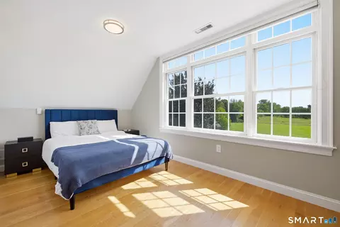 Bedroom - 29 Halladay Ave W, Suffield, CT 06078 photo 5 of 5
