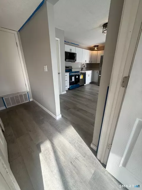 74 Main St #C3, Windsor Locks, CT 06096 photo 6