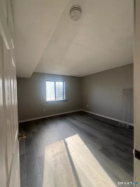 74 Main St #C3, Windsor Locks, CT 06096 photo 7